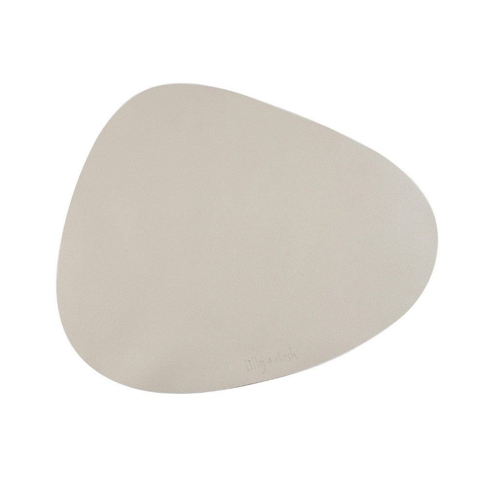 placemats with an asymmetric design